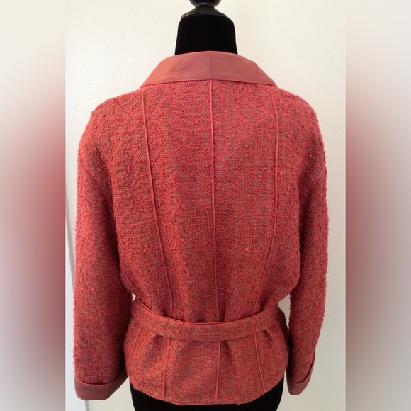 CHANEL Coral Pink Wrap Jacket FR42 (6-8 US). - Picture 2 of 9